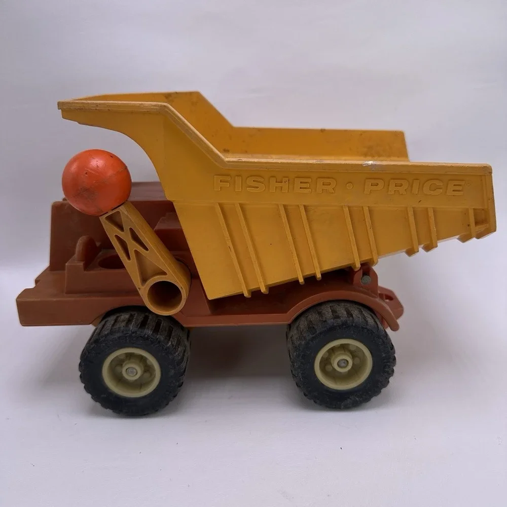 Fisher Price 302 Husky Helper Big Dump Truck Vintage 1970s
